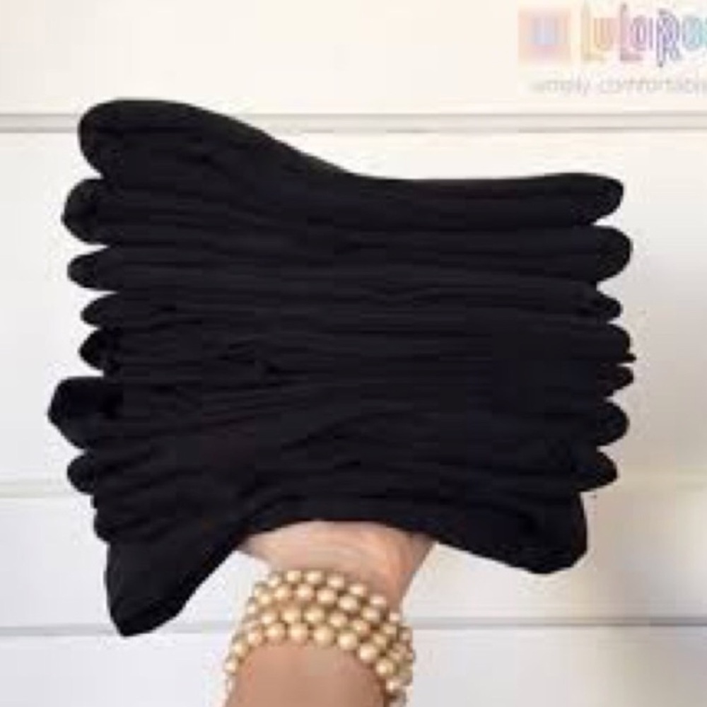 LuLaRoe Solid Black Leggings